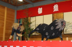 小内八幡神社青獅子01