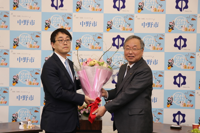 羽生善治氏と市長の懇談会の写真