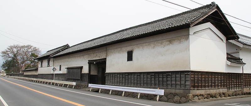 写真：国道403号から見た旧山田家住宅