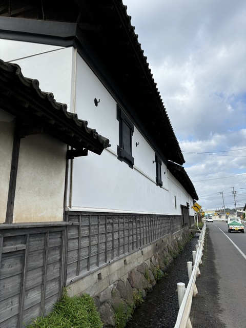 写真：質蔵及び文庫蔵