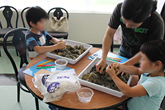 土器づくりの写真です