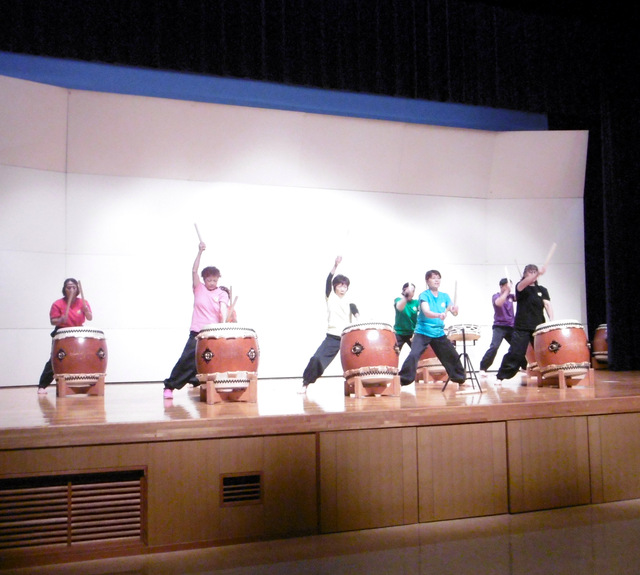 写真：音楽祭の和太鼓