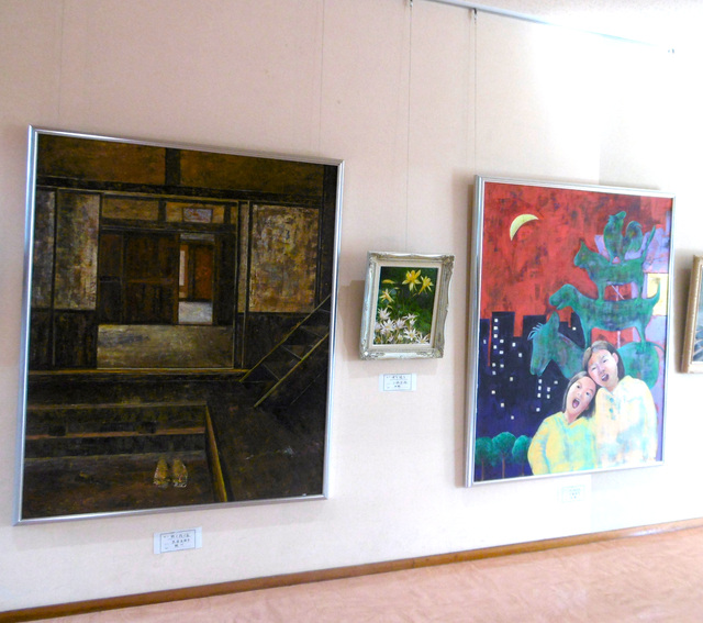 写真：作品展の絵画