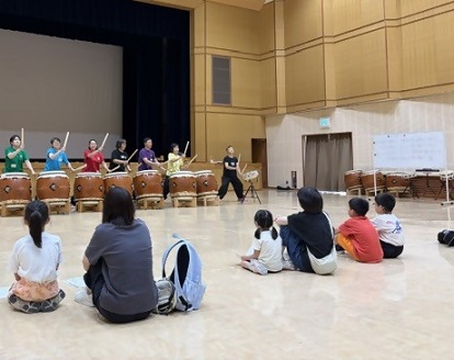 和太鼓演奏の様子の写真