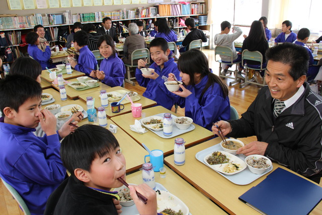 H27_01_28_ふれあい地域食材の日_豊井小