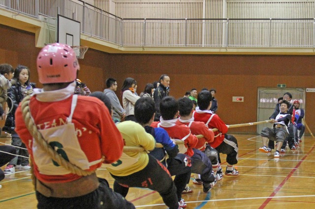 H27_02_08_B&G財団会長杯綱引き大会