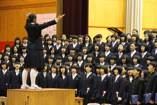 H27_03_19_中学校卒業式_南宮中03