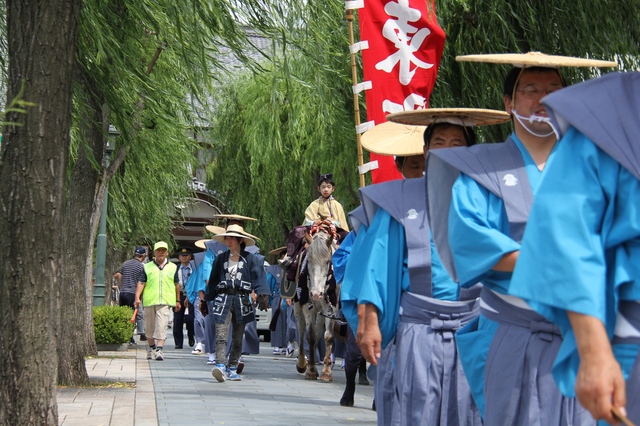 H27_07_19中野祇園祭_馬乗り行事 031_02