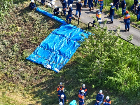 シート張り工法